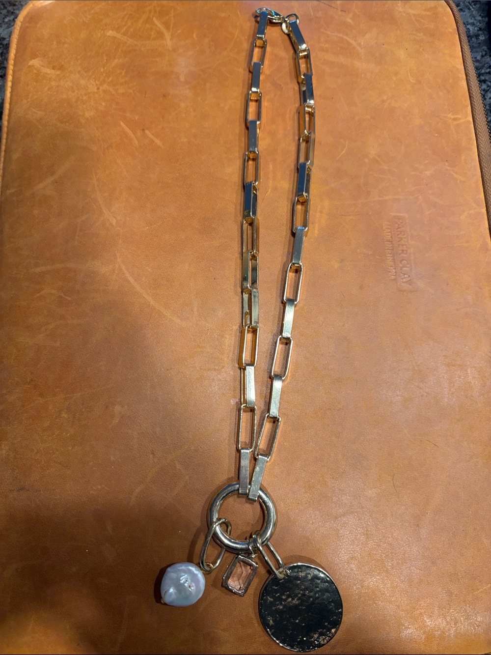 Gold-Tone Link pendant necklace